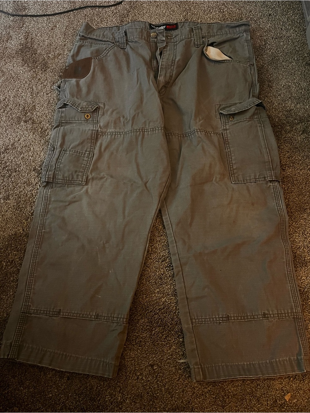 Mens Wrangler Riggs Cargo Workpants
Gray